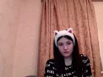gray_shy  14-08-2021 makemecum Female